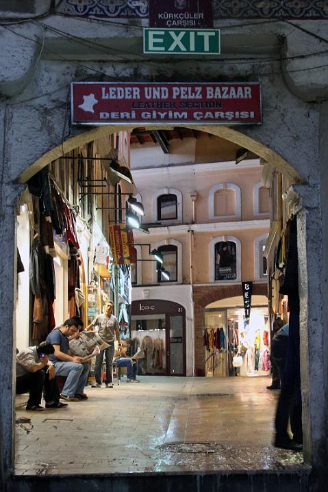 016 Istanbul, le grand Bazar.jpg